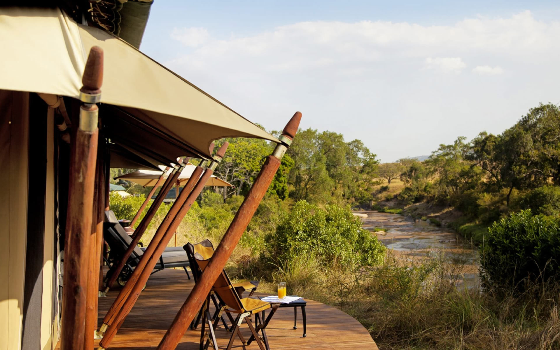 sand river maasai mara