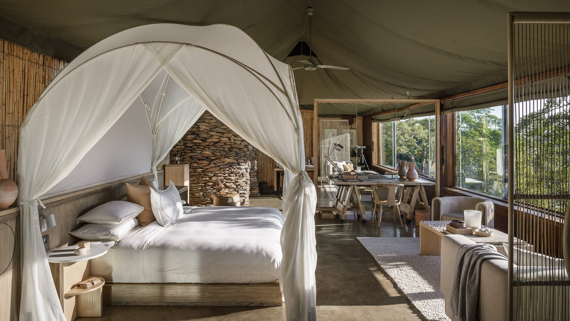 singita faru faru lodge