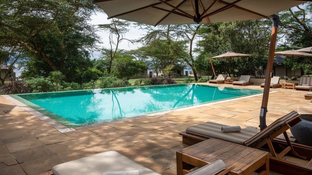 Lake Nakuru the Cliff Lodge Lake Nakuru the Cliff Lodge